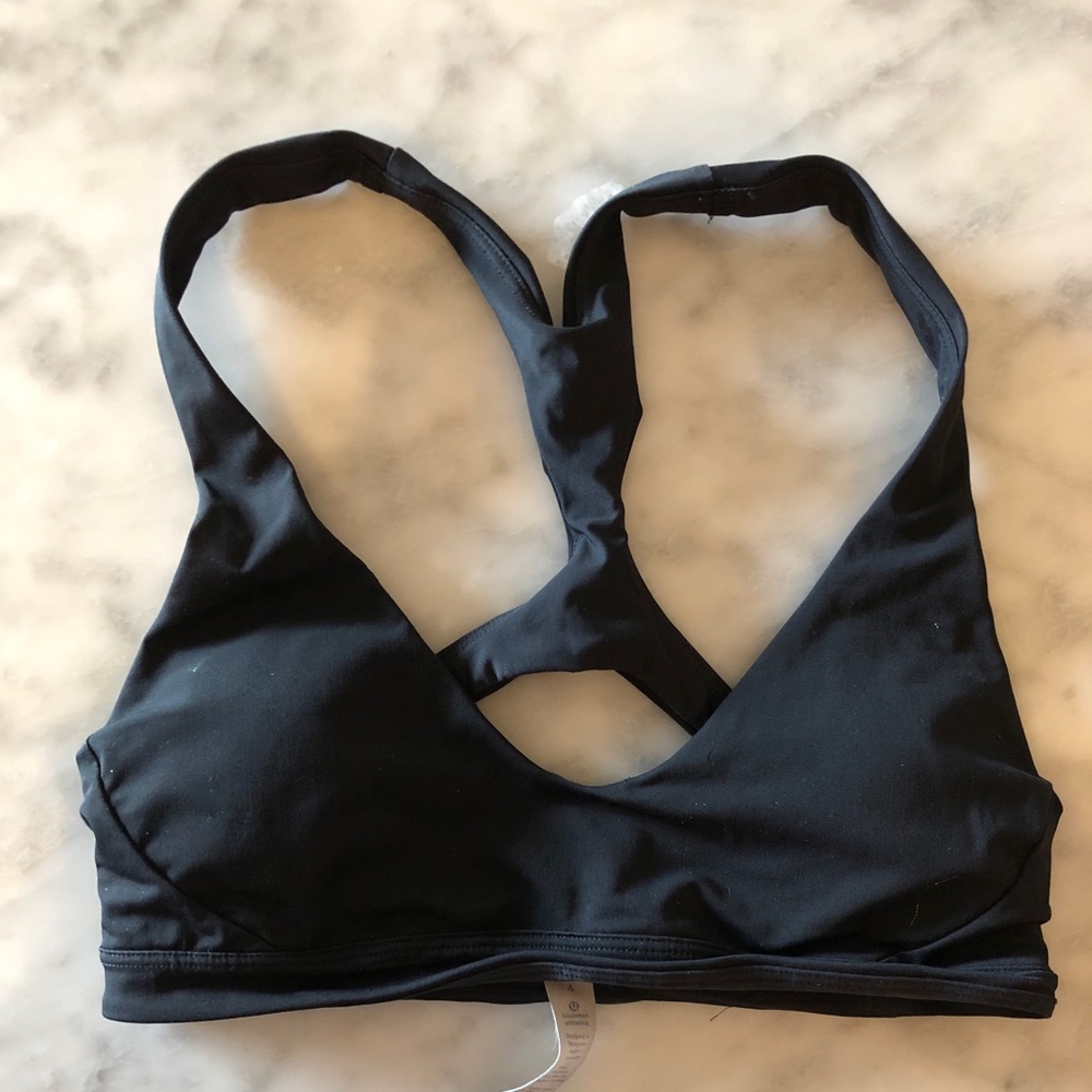 Lululemon sports bra!